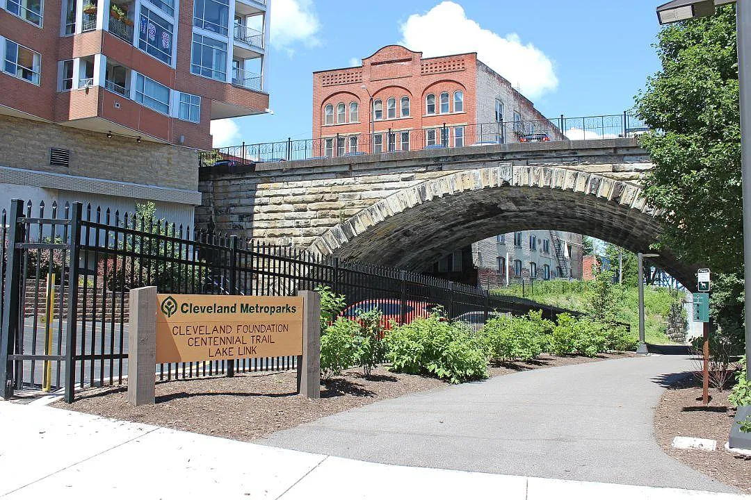 Stonebridge Waterfront — Photo 1