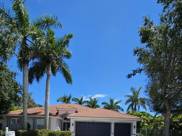 5291 Indianwood Village Lane, Lake Worth, FL 33463