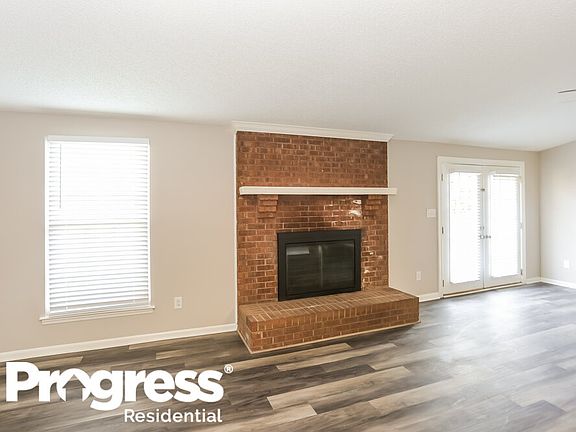 5th image of 11438 Leadenhall Ln