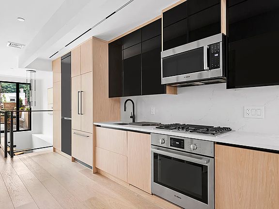 3rd image of 61 N Henry St #1