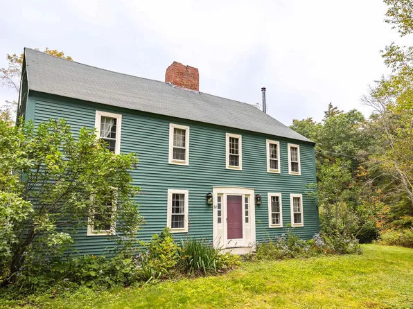 52 Winslow Road, Weare, NH 03281