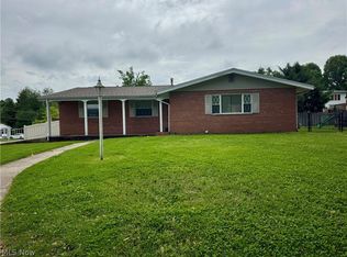 5404 10th Ave, Vienna, WV 26105