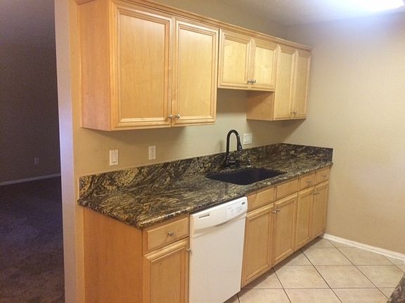 3rd image of 2041 E Grand Ave Unit 2