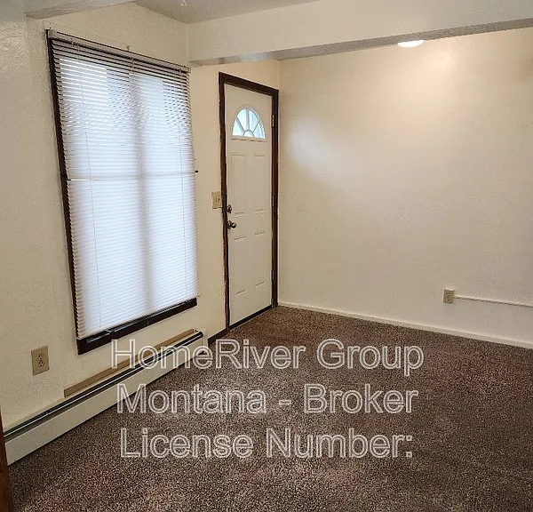 724 Strand Ave #A — Photo 6