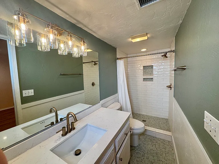 1500 Vulcan Cir — Photo 5