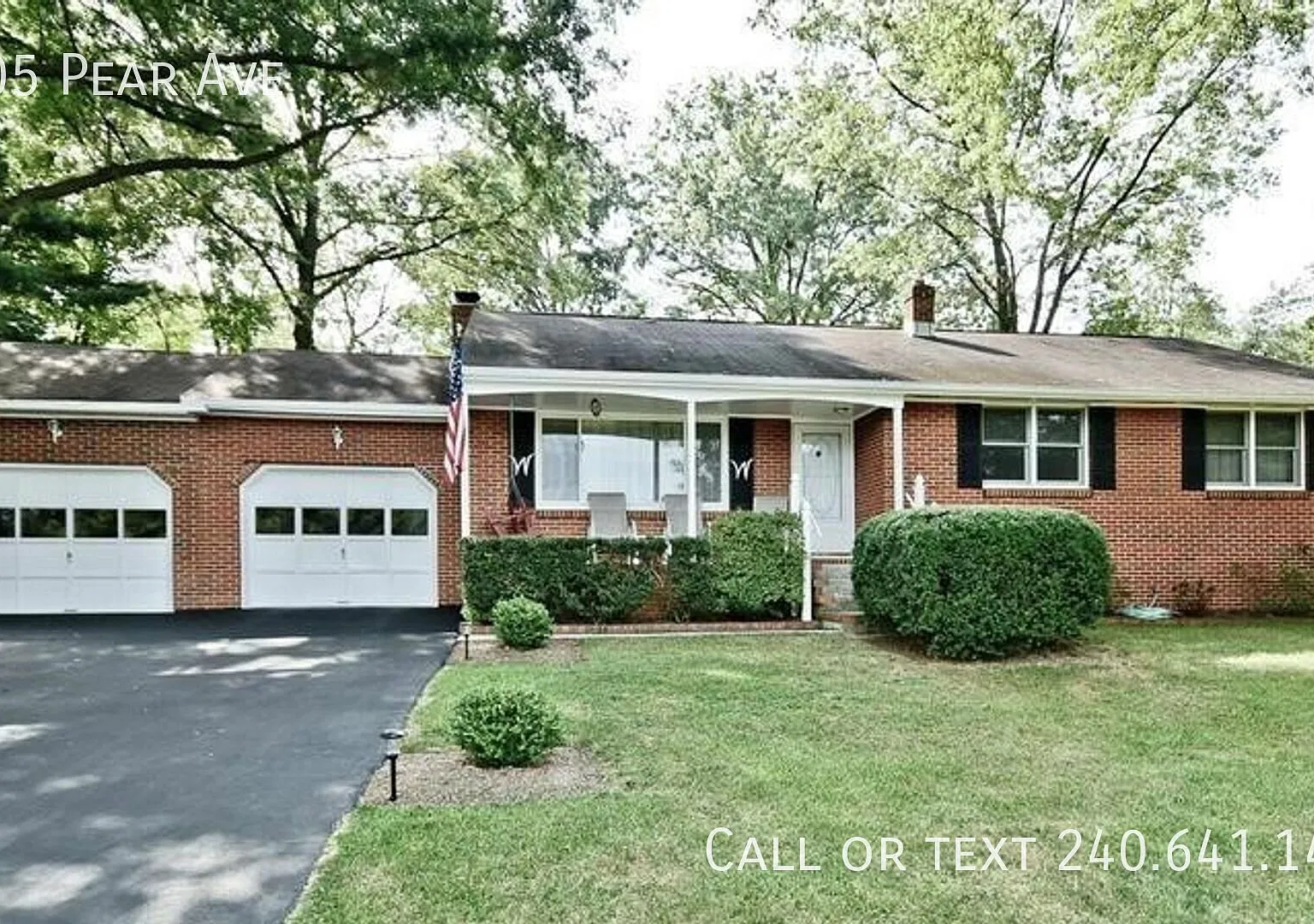 Spacious 3 BR/ 1.5 BA Rancher in Champion Forest! — Photo 1