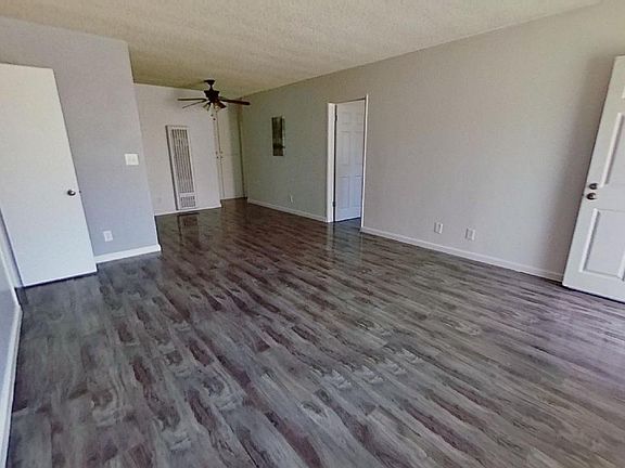 3rd image of 1967 18th St #3