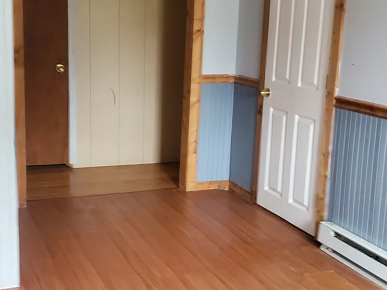 9829 Liberty Rd — Photo 11