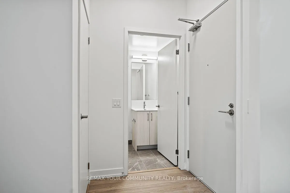 2 bed, $2,800 — Photo 2