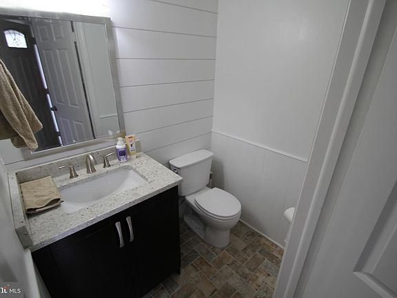 4th image of 5314 Martinique Ln