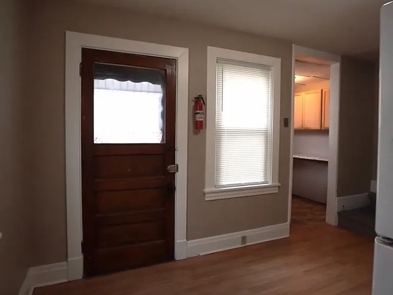 109 Gross St — Photo 7