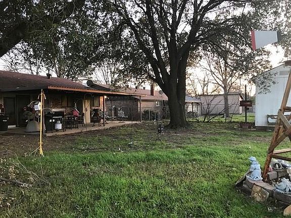 5th image of 407 Mockingbird Dr