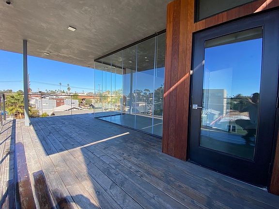 3rd image of 3715 10th Ave #306