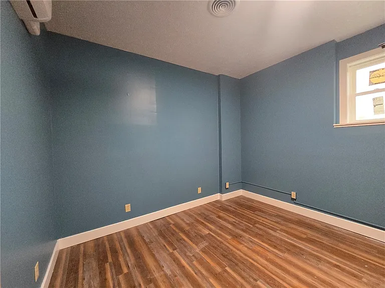 27 E Main St #209 — Photo 6