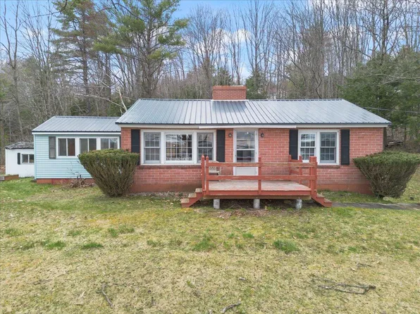 605 Roosevelt Trail, Naples, ME 04055