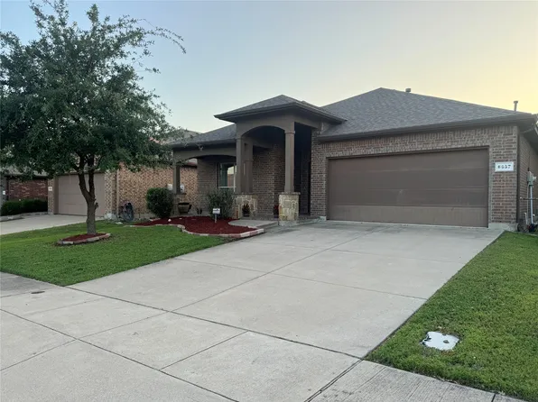 6657 Friendsway Dr, Fort Worth, TX 76137