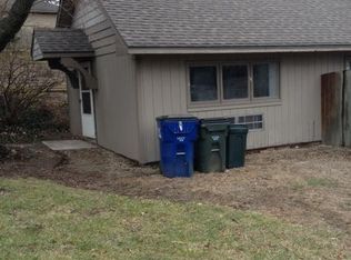 2045 University Dr, Lawrence, KS 66044
