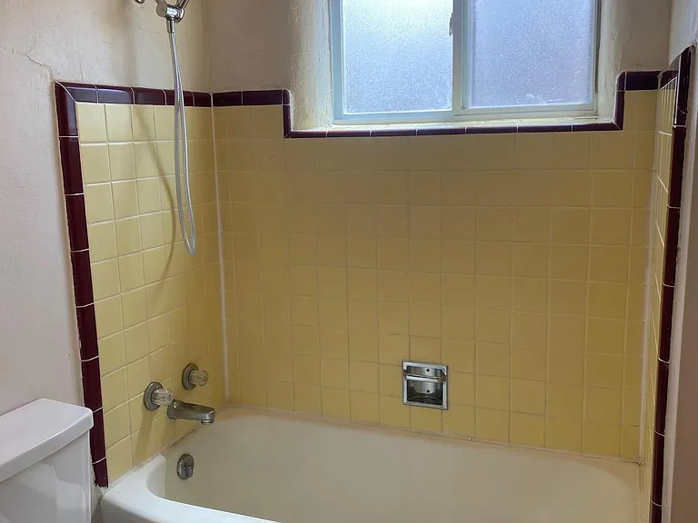 3434 Smith Ave SE #B — Photo 16