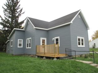 343 W Howard St, Parker City, IN 47368