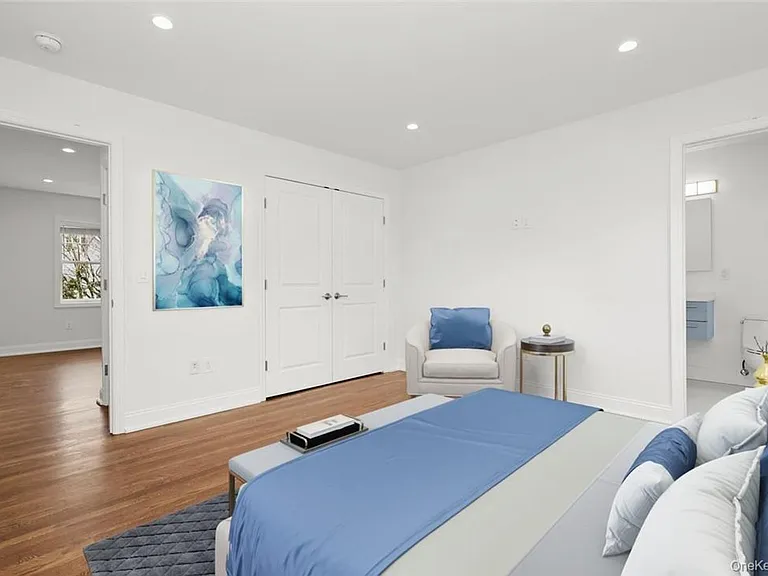 517 Walnut St #B — Photo 11