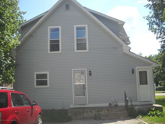 5th image of 304 W Lawrence Ave