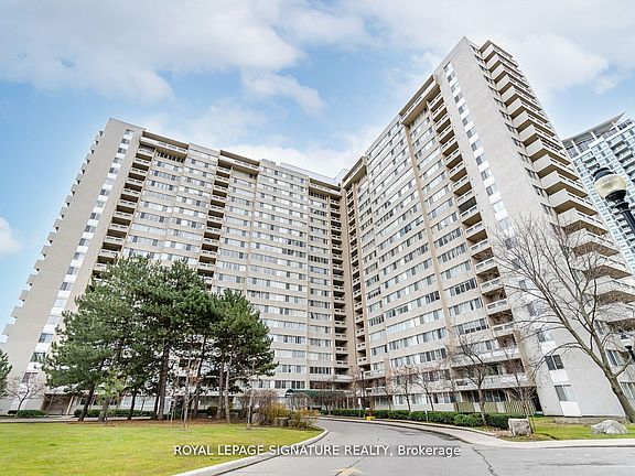 3rd image of 3590 Kaneff Cres #1407