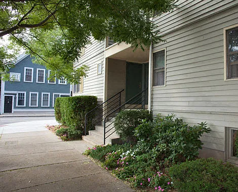119 Pacific St — Photo 4