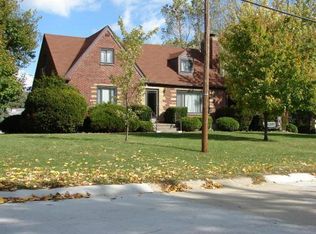651 East Dr, Dayton, OH 45419