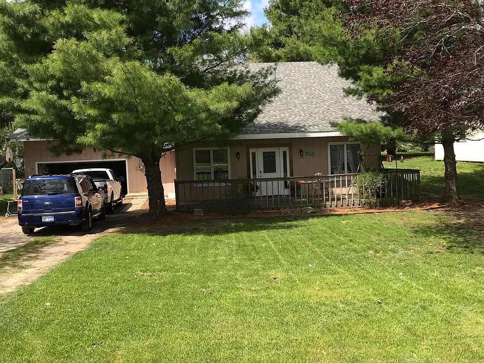 1st image of 283 Pine St NE