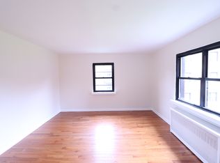 15019 73rd Ave APT 2B, Flushing, NY 11367