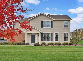 9955 Williams Dr, Huntley, IL 60142