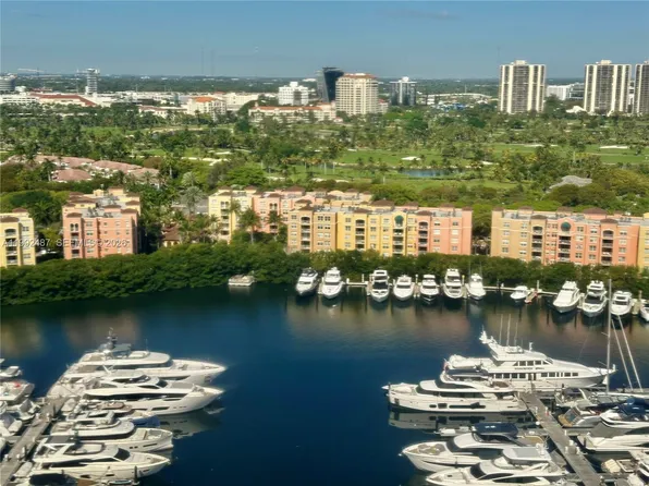 19667 Turnberry Way APT 22E, Aventura, FL 33180