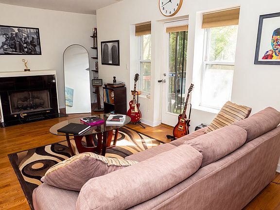 2nd image of 1021 E 46th St APT 2N
