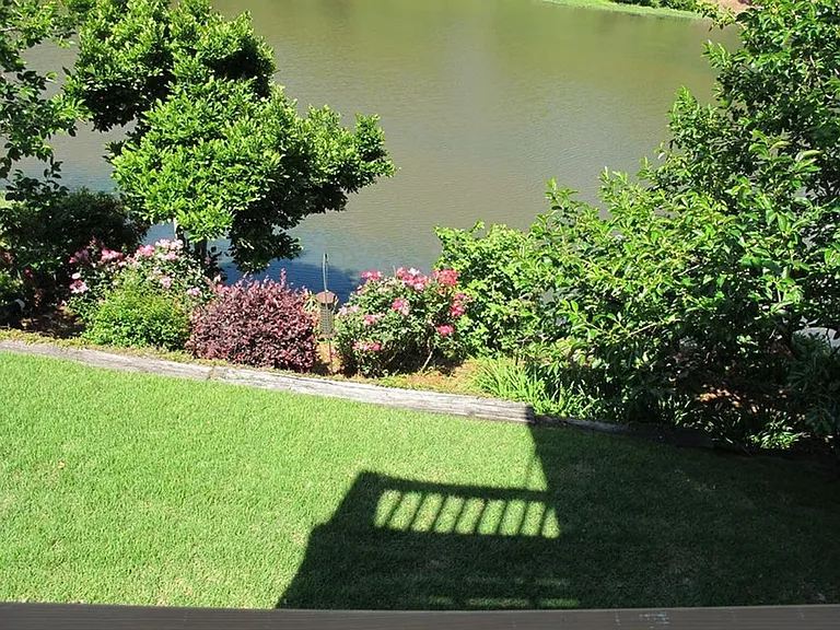 716 Crown Point Ct — Photo 19