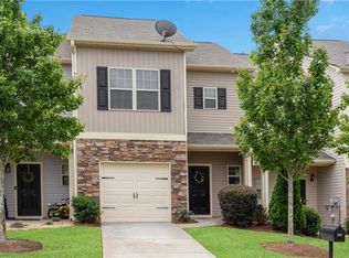 568 Oakside Pl, Acworth, GA 30102