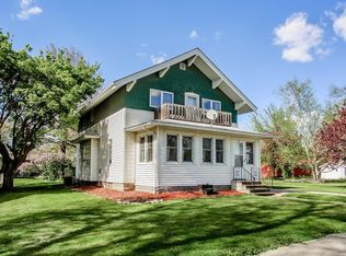 401 2nd St SW, State Center, IA 50247