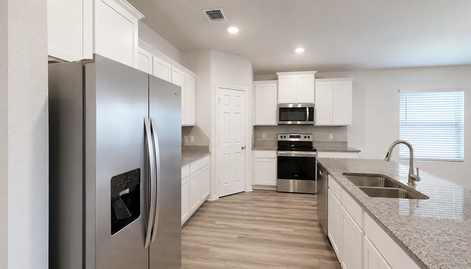 3 bed, 1788 sqft, $1,930 — Photo 4
