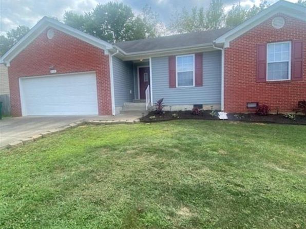 119 Red Hawk Dr, Vine Grove, KY 40175