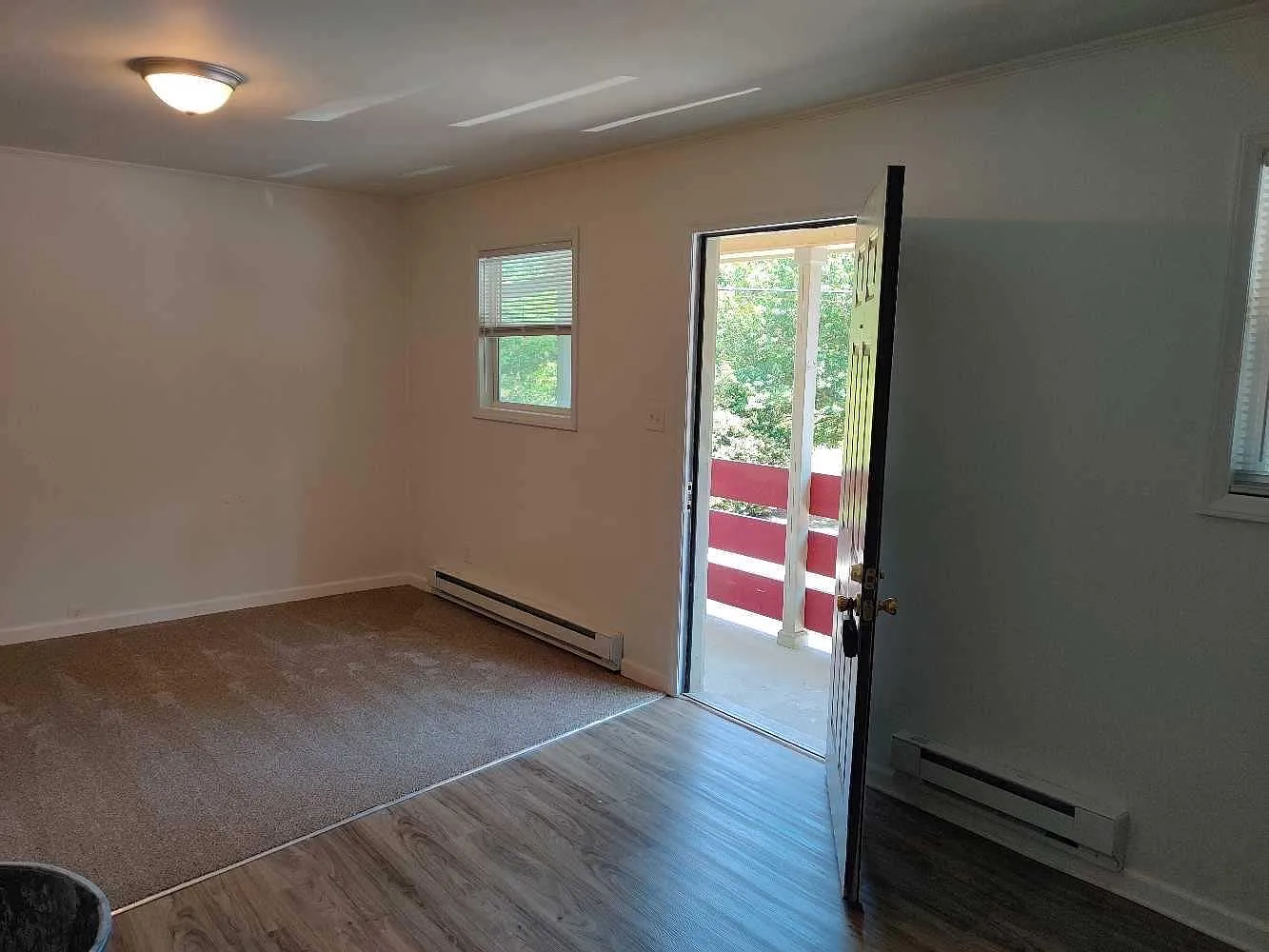 1 bed, 550 sqft, $695 — Photo 3