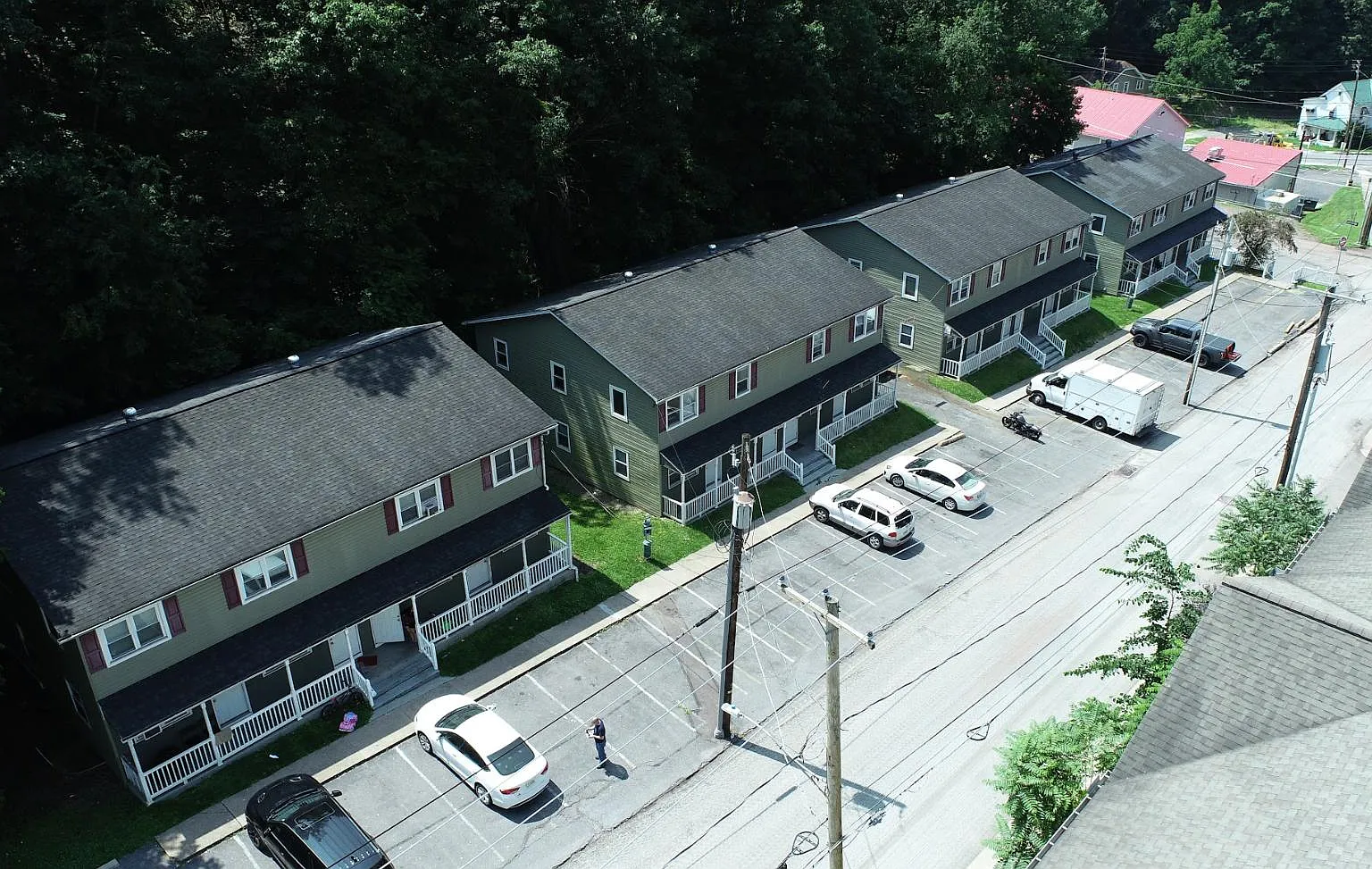 206 Glen Ave — Photo 2