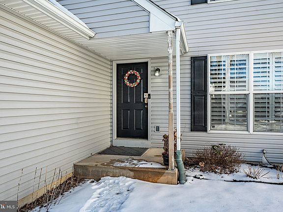 4th image of 113 Millview Dr