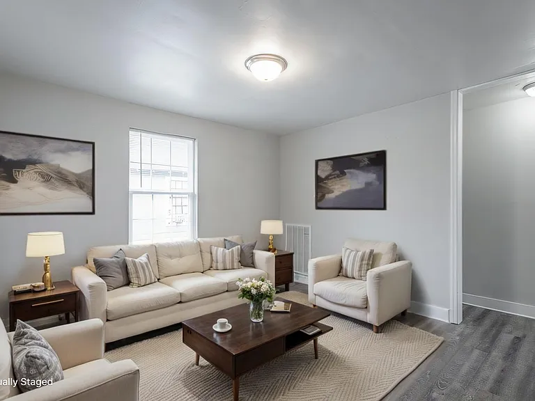 1709 S Lyerly St — Photo 3