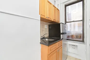 Rented by Living New York