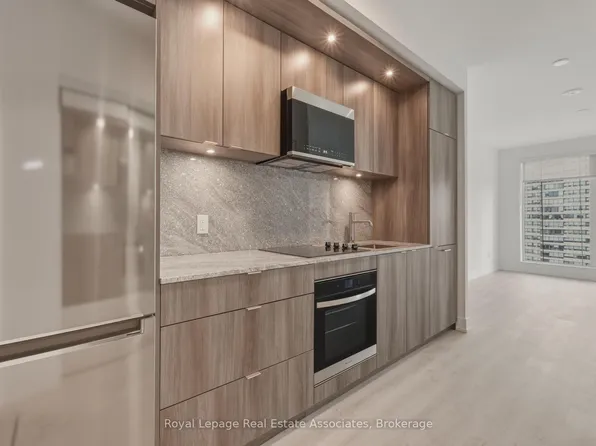 25 Cordova Ave, Toronto, ON