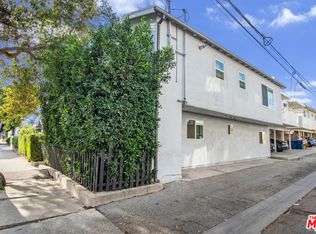 11565 Iowa Ave, Los Angeles, CA 90025