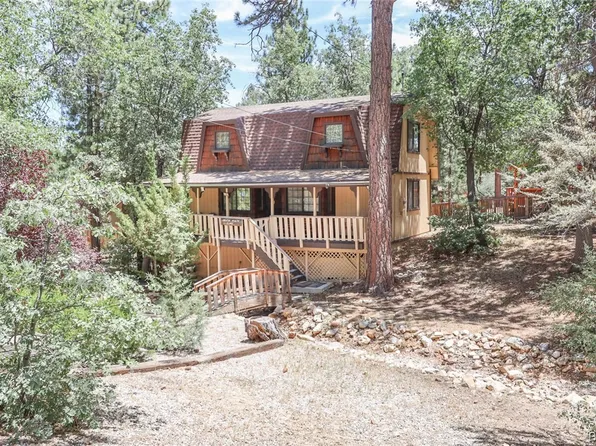743 Wabash Ln, Sugarloaf, CA 92386