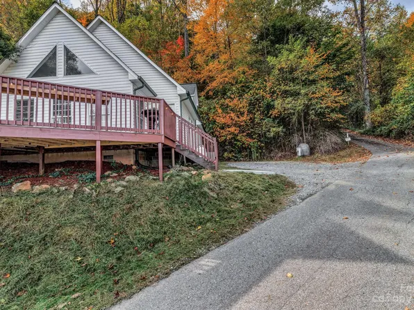 109 Walking Fern Rdg, Sylva, NC 28779