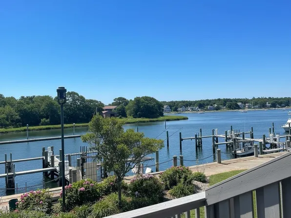 45 Main St #112, Wareham, MA 02571