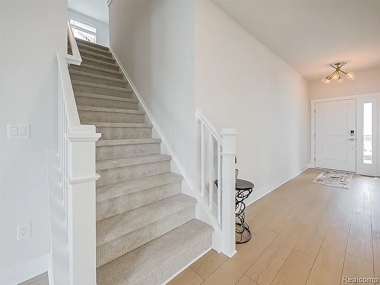 5169 Poppydrew Ln — Photo 15