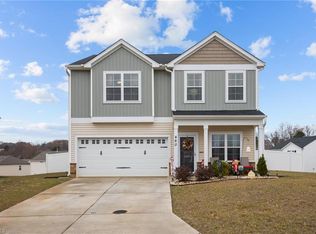 460 Infinity Cir, Winston Salem, NC 27103